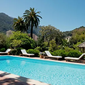 4* Hotell Roses